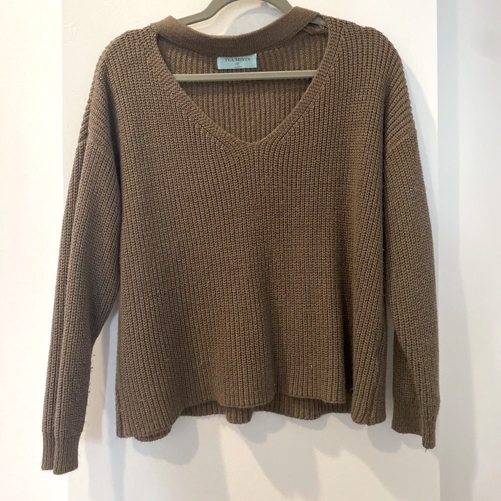 Peek a boo sweater